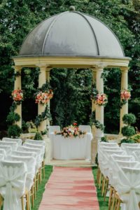 Outdoor wedding set under dome